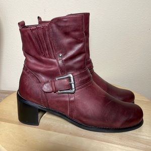 Blondo Mid Calf Chelsea Boots Burgundy Leather Buckle 7 M